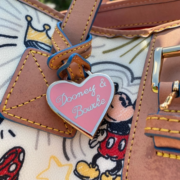 Dooney and Bourke / Disney Parks large tote - Picture 5 of 12